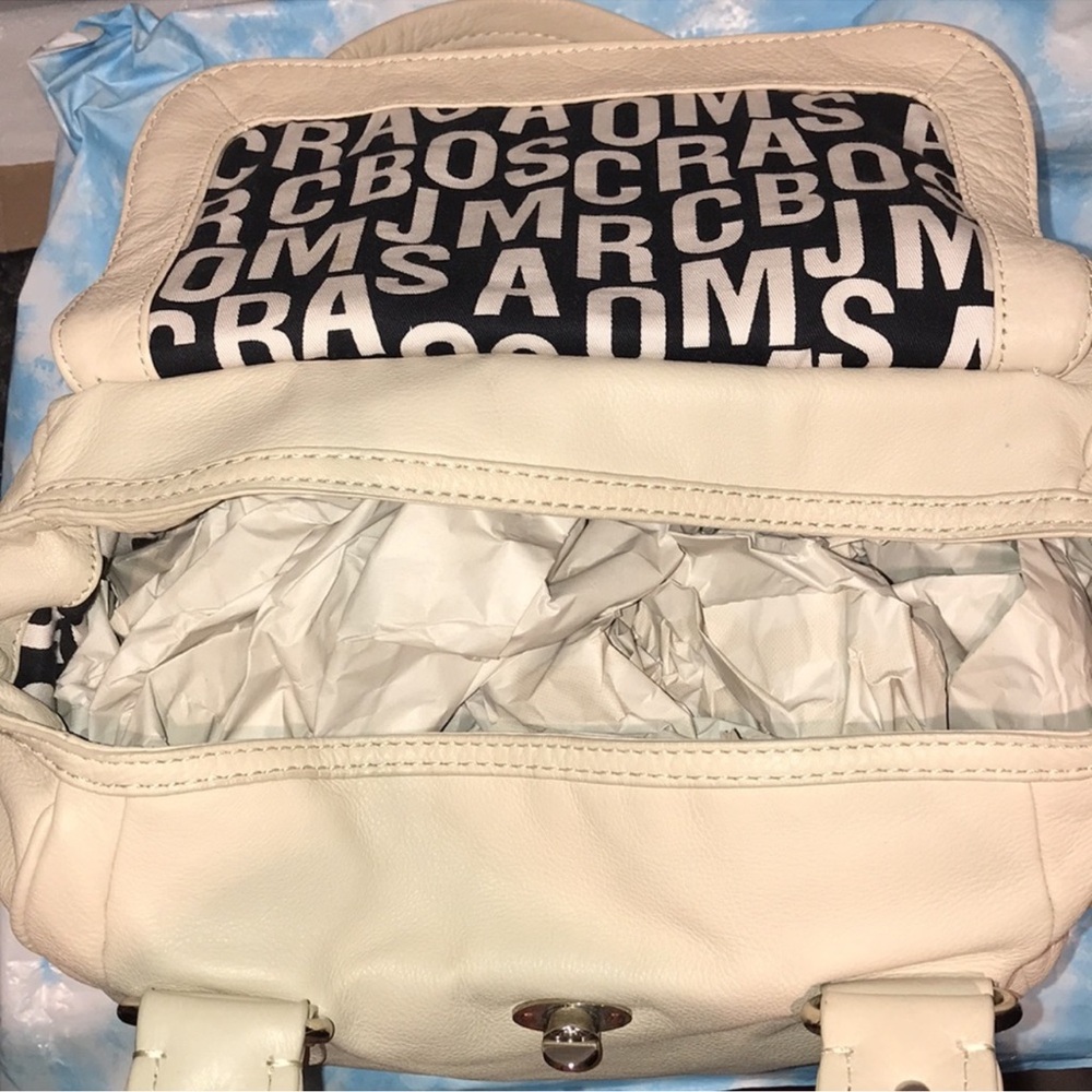 Marc by Marc Jacobs cream pebble leather purse - Picture 10 of 16